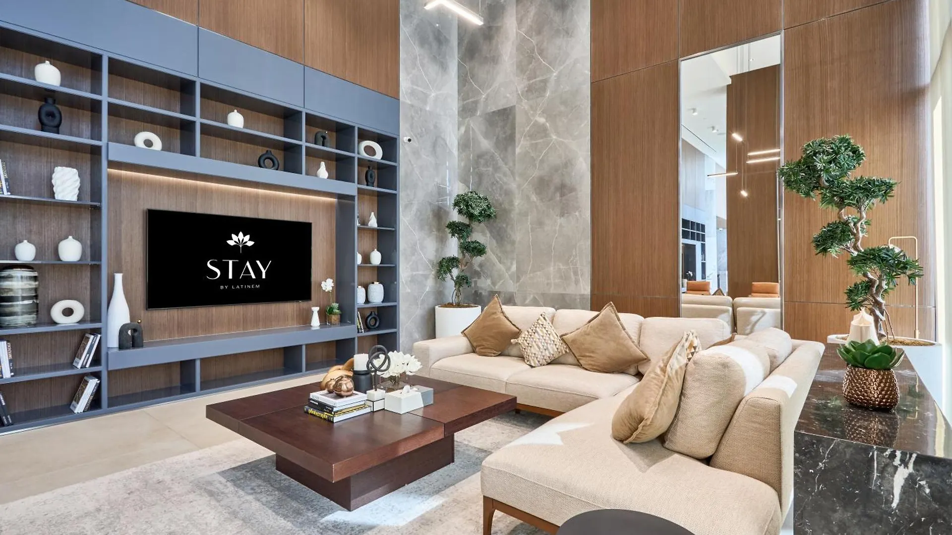 Stay By Latinem Luxury 2Br Holiday Home Cvg 4005 Near Burj Khalifa Dubai Apartment